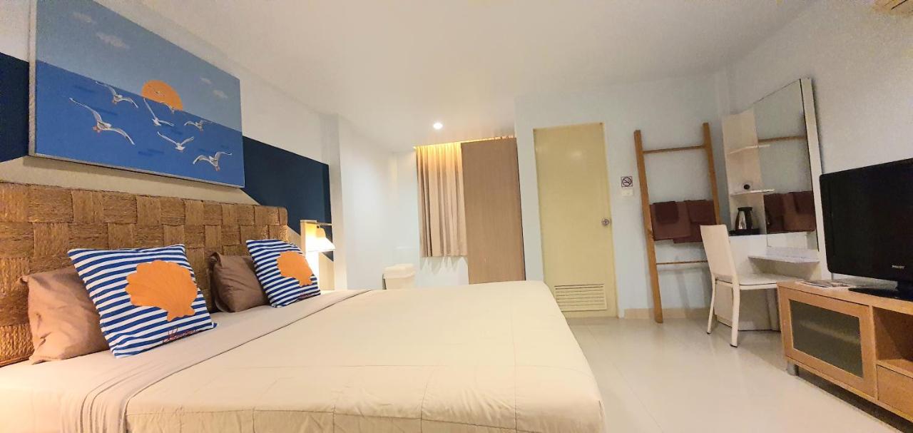 Limburi Hometel Phuket Exterior foto