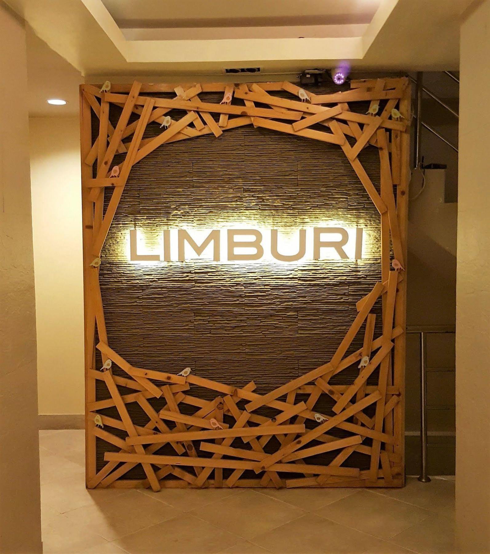 Limburi Hometel Phuket Exterior foto