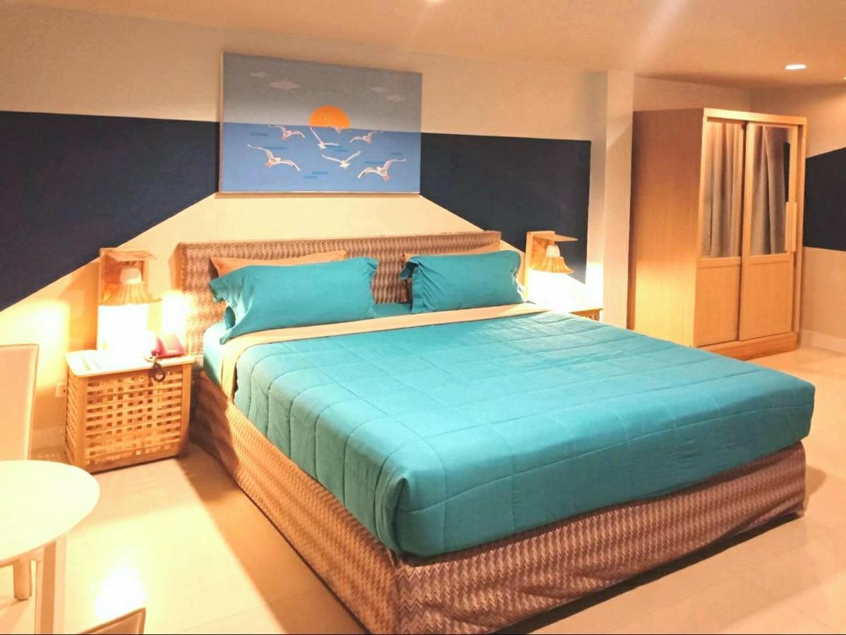 Limburi Hometel Phuket Exterior foto